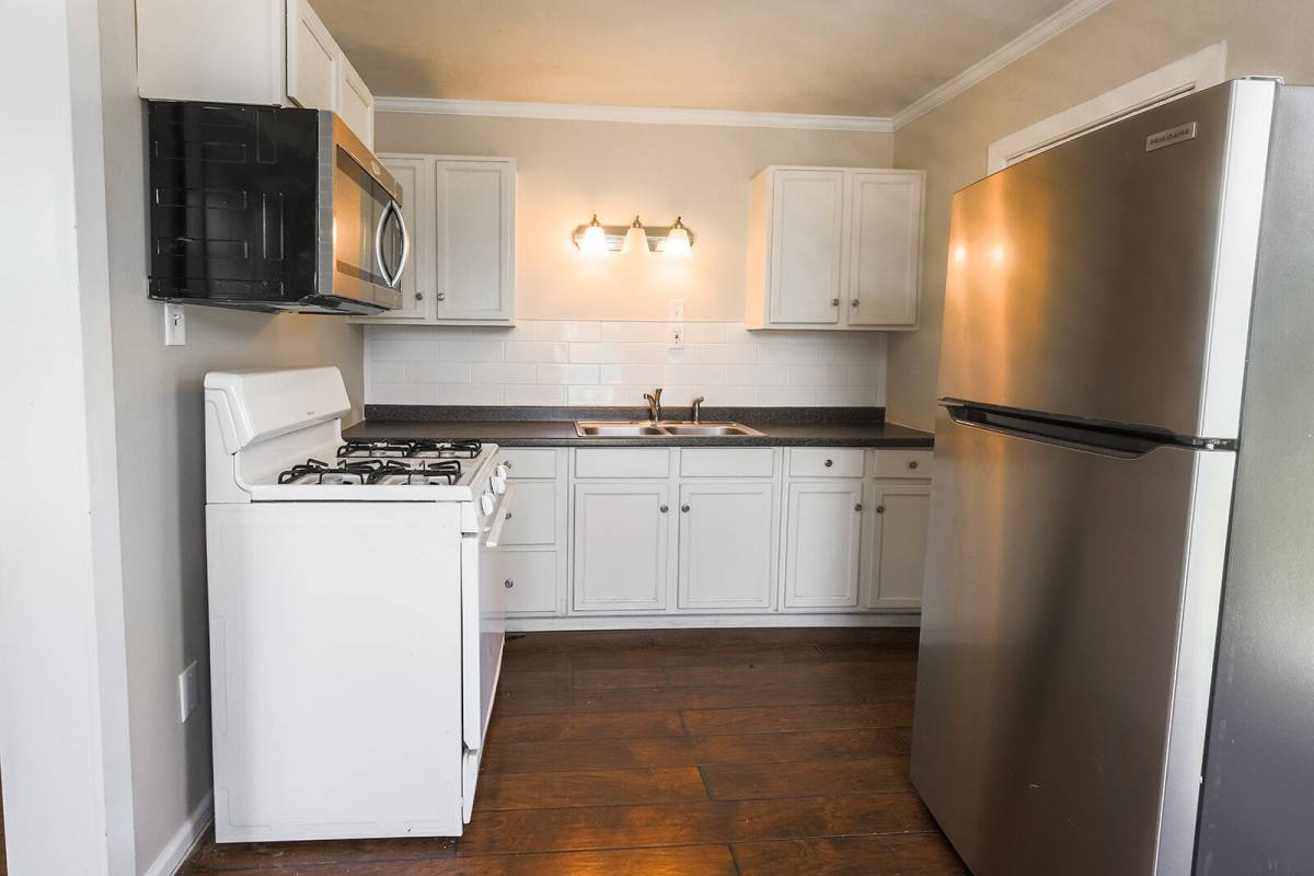 Townhouse for rent at 2114 20th St, Lubbock, TX 79411