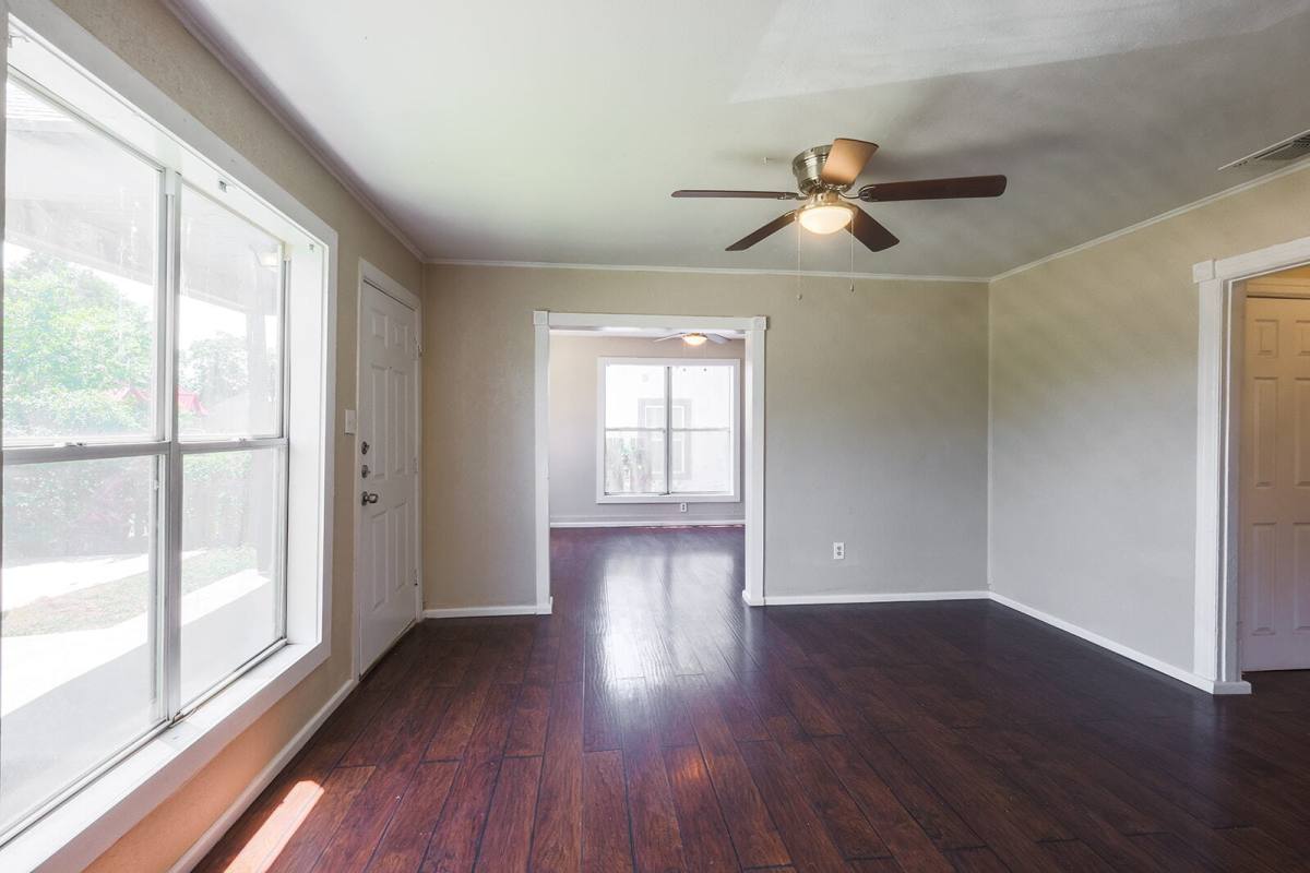 Townhouse for rent at 2114 20th St, Lubbock, TX 79411