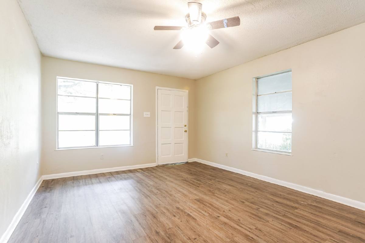 House for rent at 937 Brown Ave, Waco, TX 76706