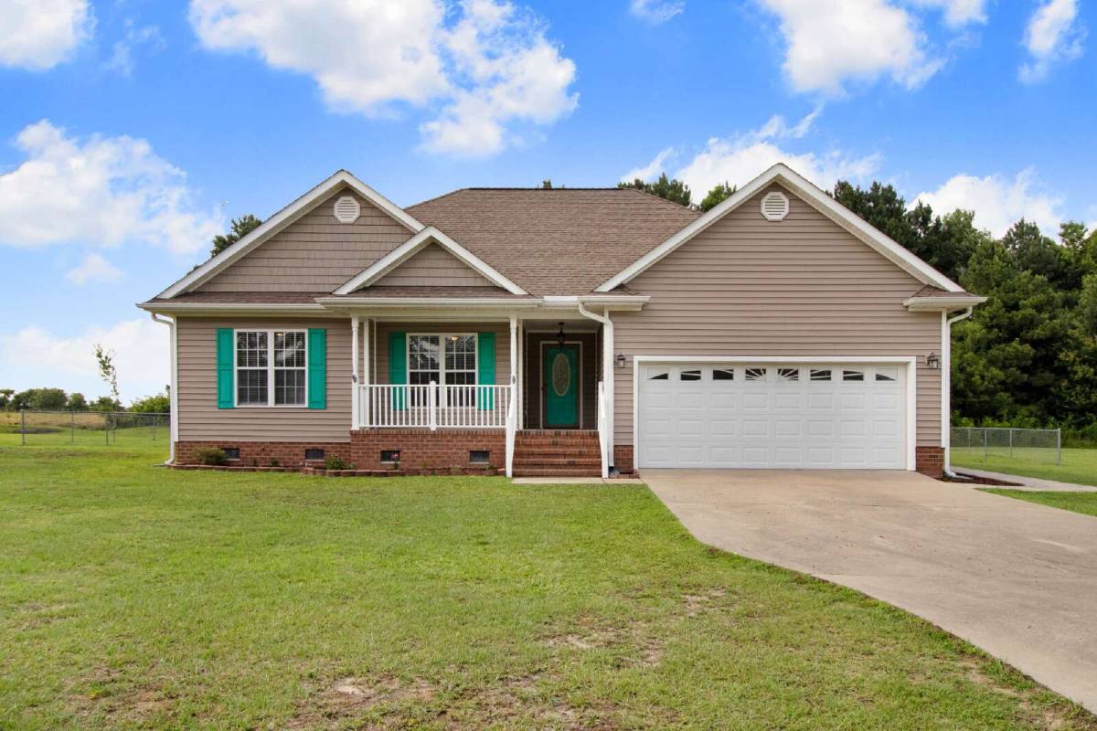 House for rent at 4062 US-Highway 13 S, Goldsboro, NC 27530