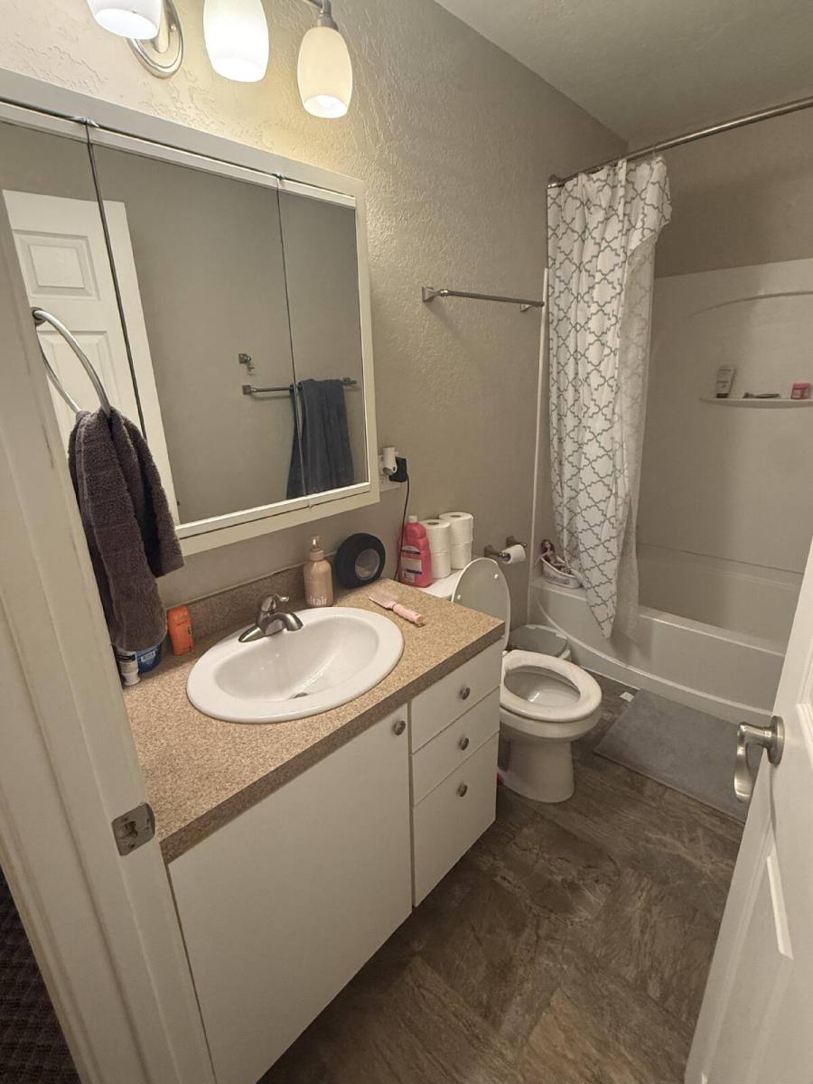 Apartment for rent at 322 6th Ave SE #3, Stanley, ND 58784