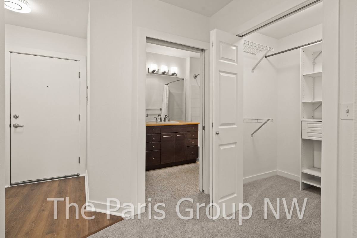 Condo for rent at 1420 E Pine St #E706, Seattle, WA 98122