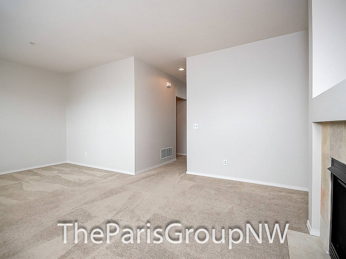 House for rent at 21507 42nd Ave S #B3, Seattle, WA 98198