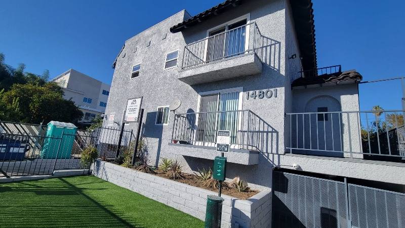 Apartment for rent at 14801 Delano St, Van Nuys, CA 91411