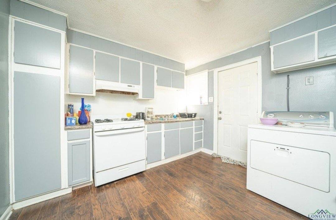 Apartment for rent at 106 Davis St #2A, New Boston, TX 75570