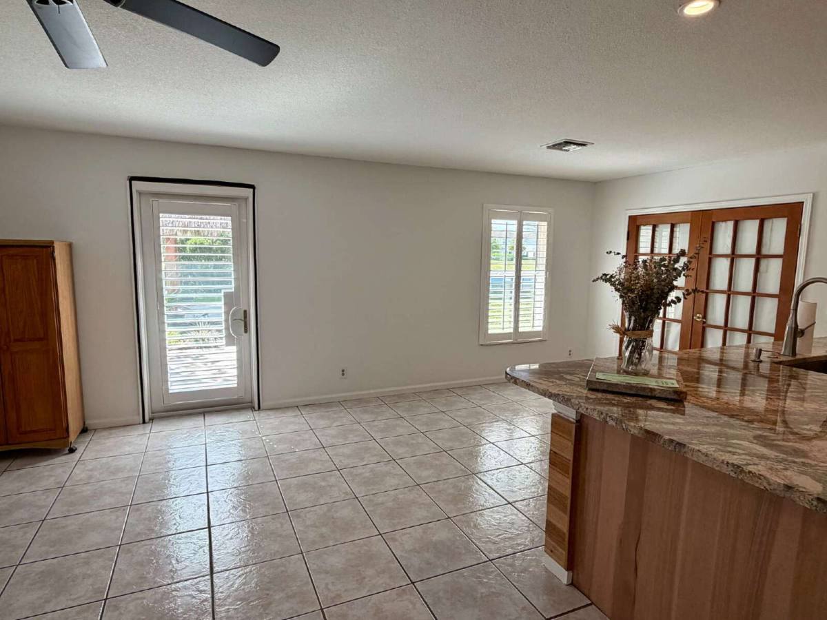 House for rent at 147 Sunflower Circle, West Palm Beach, FL 33411