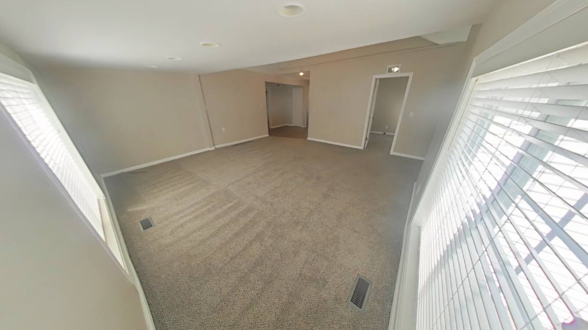 House for rent at 11099 Dodge Ave, Warren, MI 48089