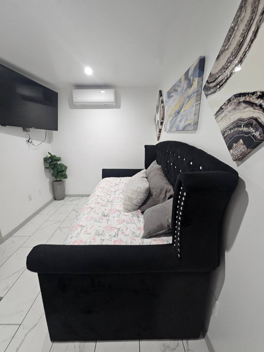 Apartment for rent at 124 E 135th St, Los Angeles, CA 90061
