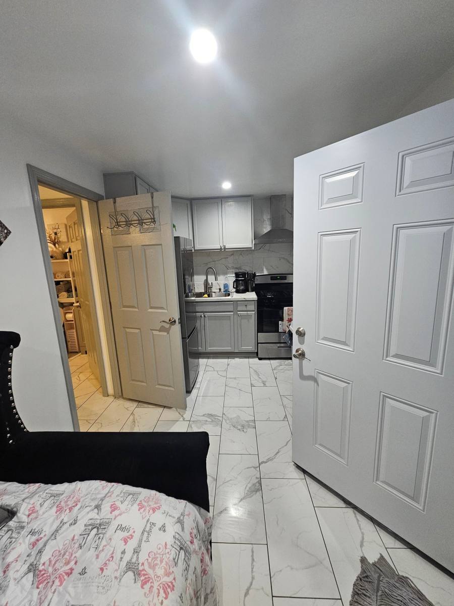 Apartment for rent at 124 E 135th St, Los Angeles, CA 90061