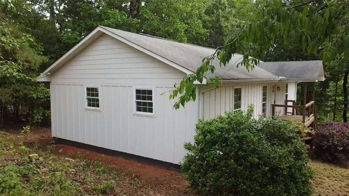 House for rent at 107 Ledbetter Lane, Walhalla, SC 29691