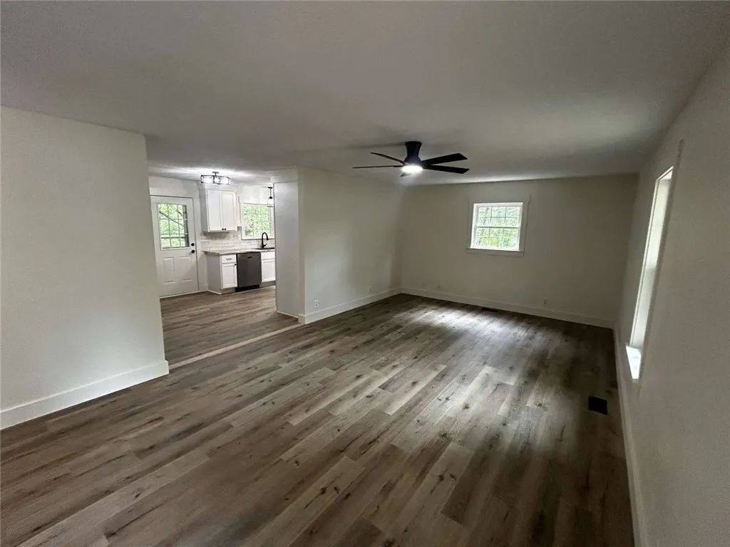 House for rent at 107 Ledbetter Lane, Walhalla, SC 29691