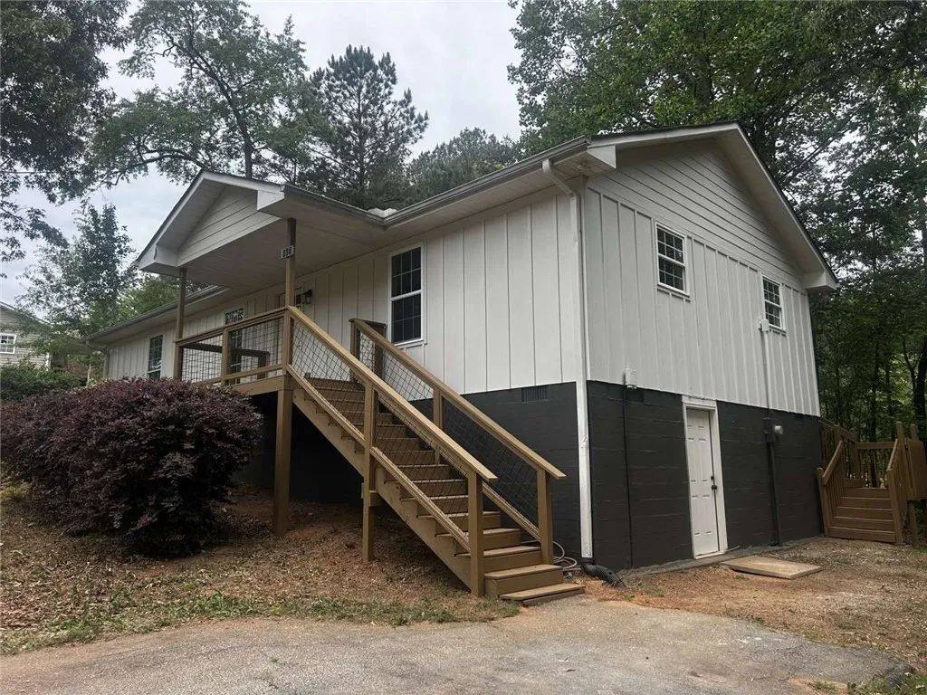 House for rent at 107 Ledbetter Lane, Walhalla, SC 29691