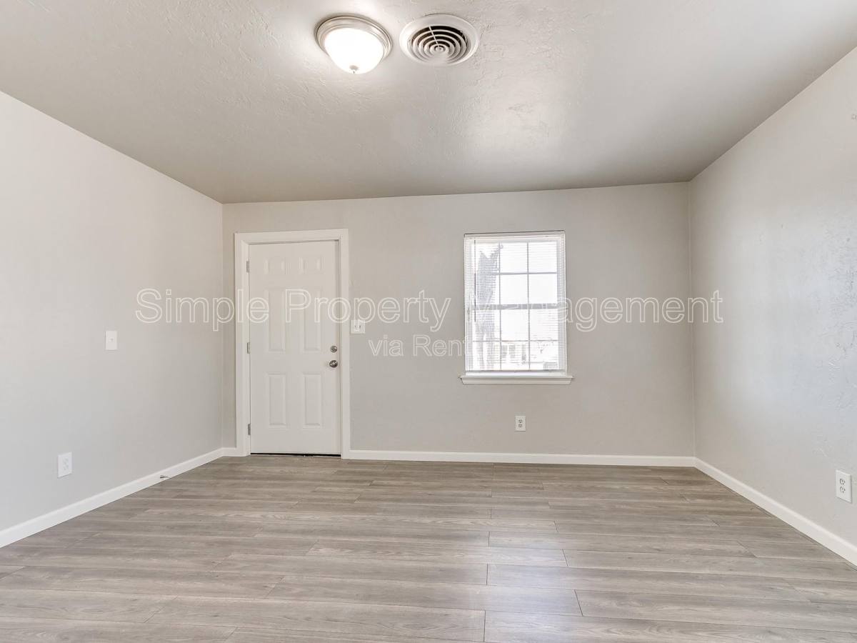 House for rent at 3312 S Harvey Ave, Oklahoma City, OK 73109