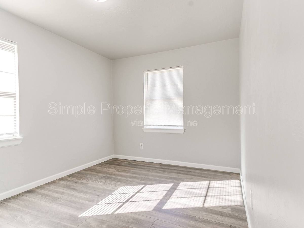 House for rent at 3312 S Harvey Ave, Oklahoma City, OK 73109