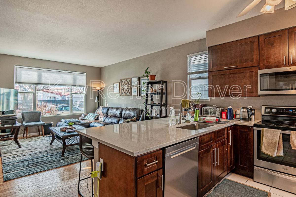 Townhouse for rent at 1716 Depew St, Denver, CO 80214