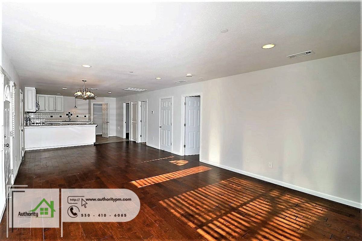 Apartment for rent at 19757 Brokeoff Mountain Place #B, Cottonwood, CA 96022