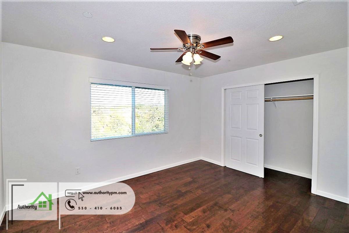 Apartment for rent at 19757 Brokeoff Mountain Place #B, Cottonwood, CA 96022