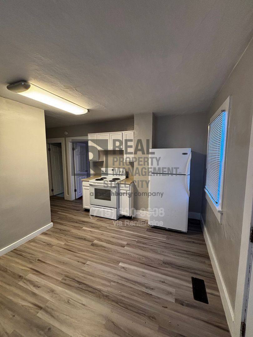 House for rent at 1728 Carteret Ave, Pueblo, CO 81004