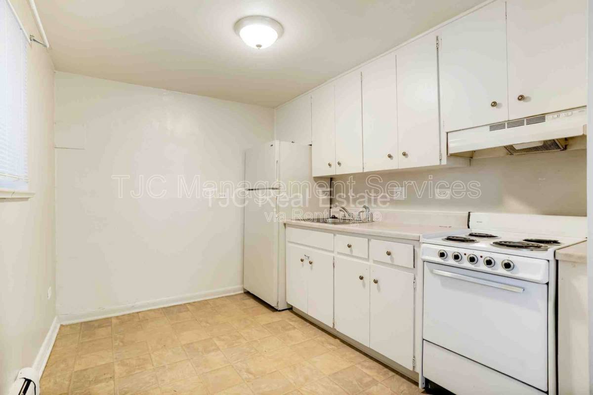 Apartment for rent at 42 Pearl St #102, Denver, CO 80203