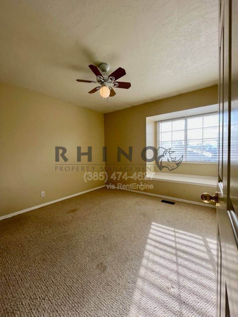 House for rent at 10319 Ashley Park Dr, Sandy, UT 84092