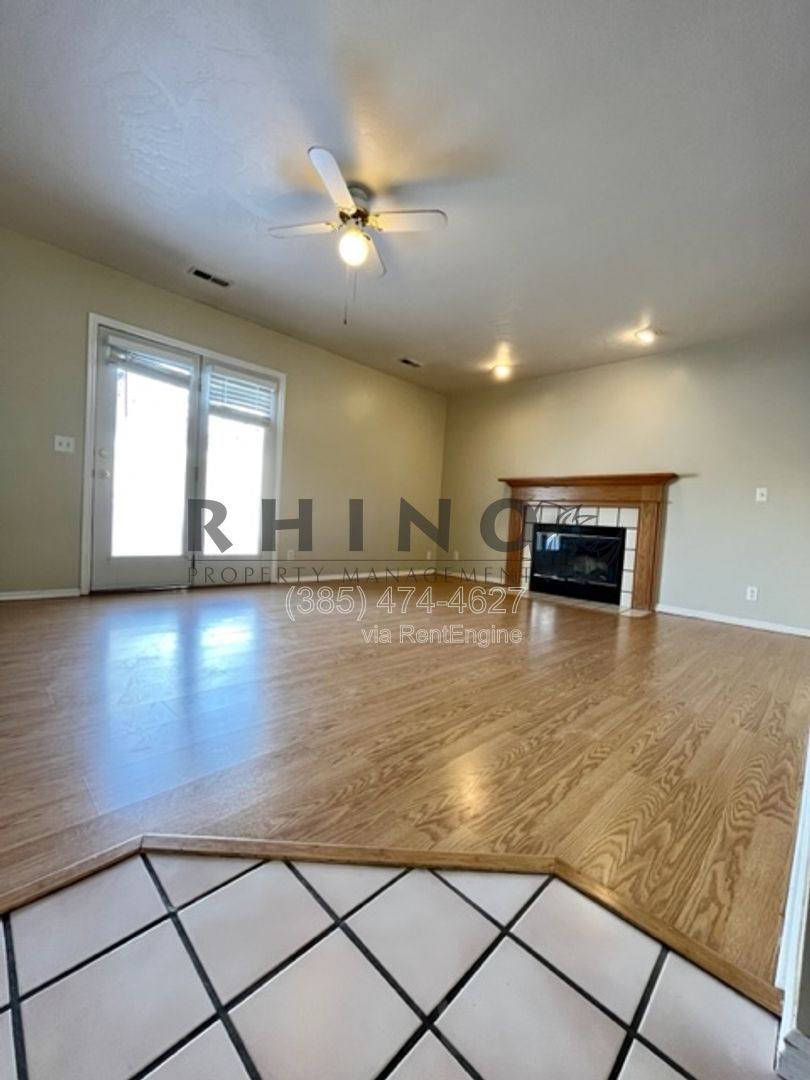 House for rent at 10319 Ashley Park Dr, Sandy, UT 84092