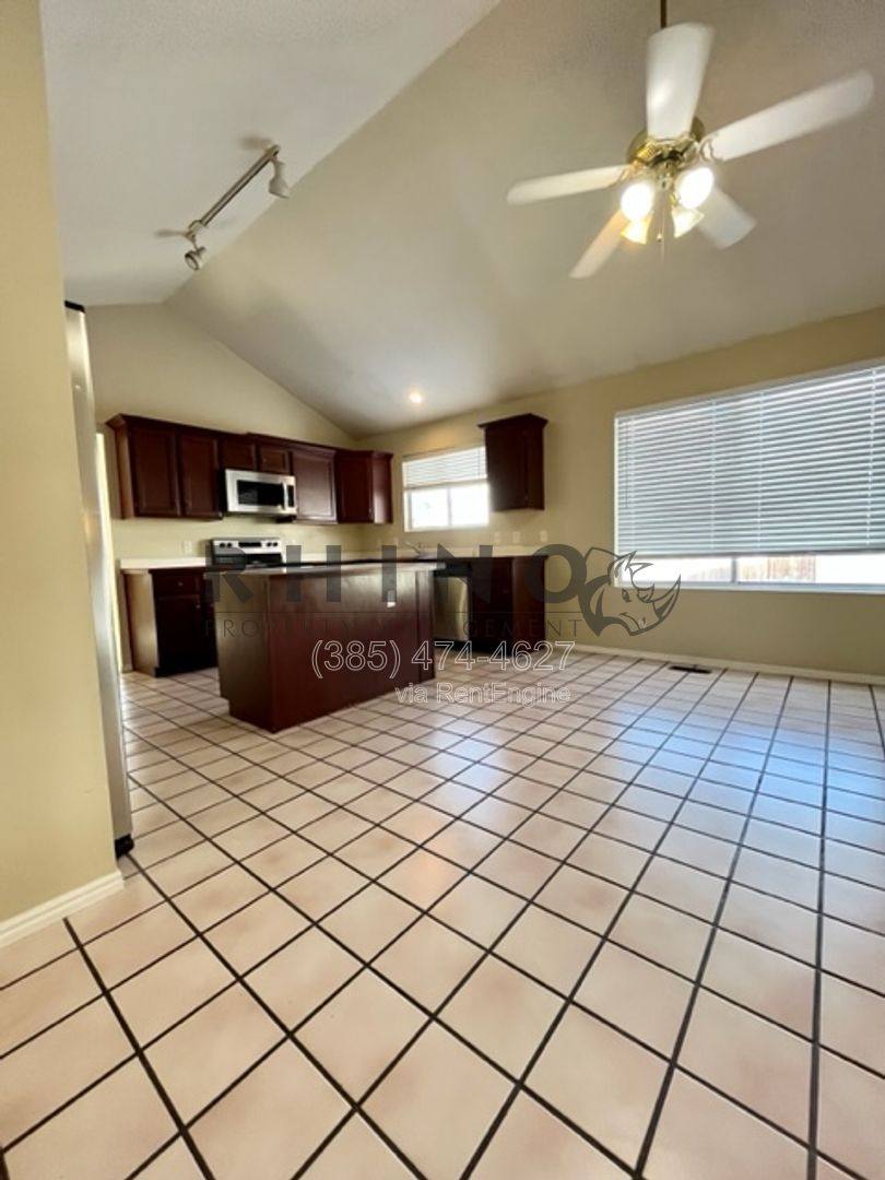 House for rent at 10319 Ashley Park Dr, Sandy, UT 84092