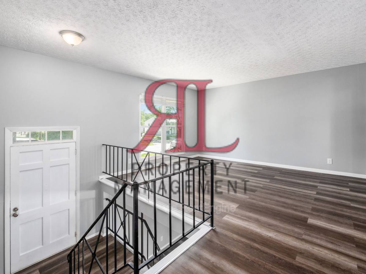 Apartment for rent at 363 Regents Rd, Columbus, OH 43230