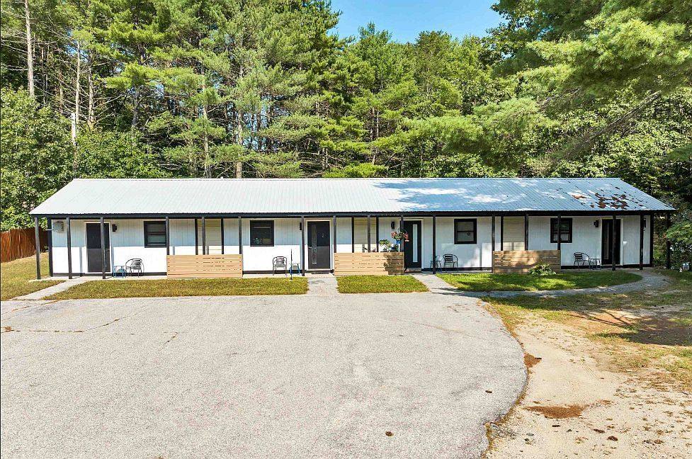 Apartment for rent at 143 E Main St #3, Warner, NH 03278