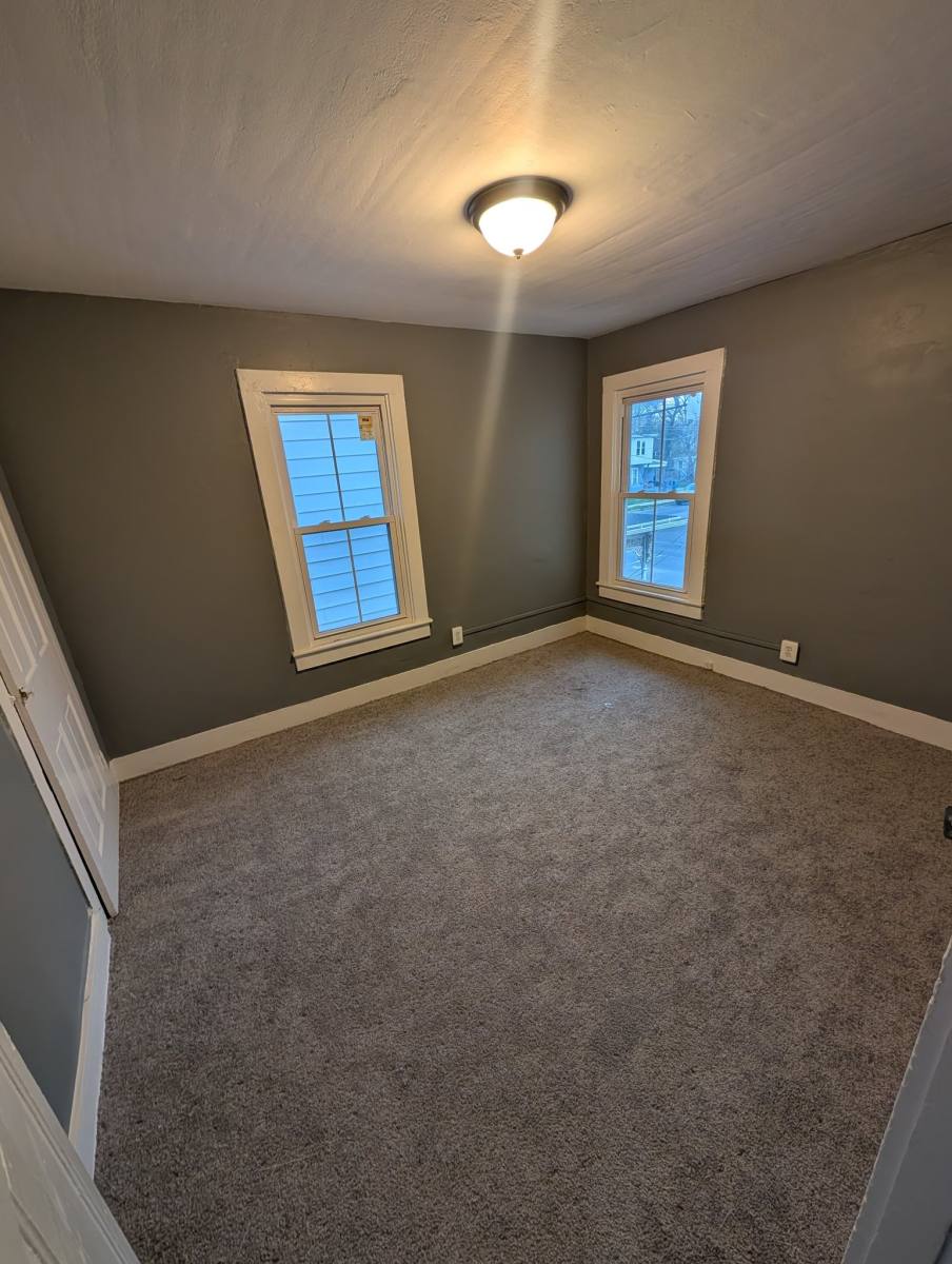 Townhouse for rent at 332 E Broad St, Millville, NJ 08332