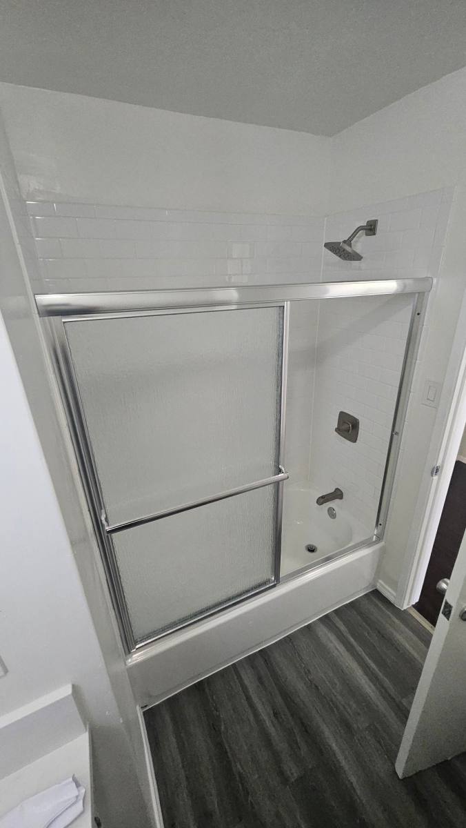 Apartment for rent at 11030 Moorpark St #B6, North Hollywood, CA 91602