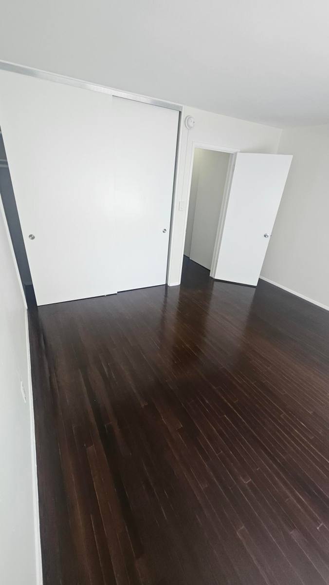 Apartment for rent at 11030 Moorpark St #B6, North Hollywood, CA 91602