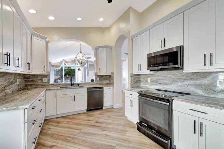 House for rent at 6172 Oak Bluff Way, Lake Worth, FL 33467