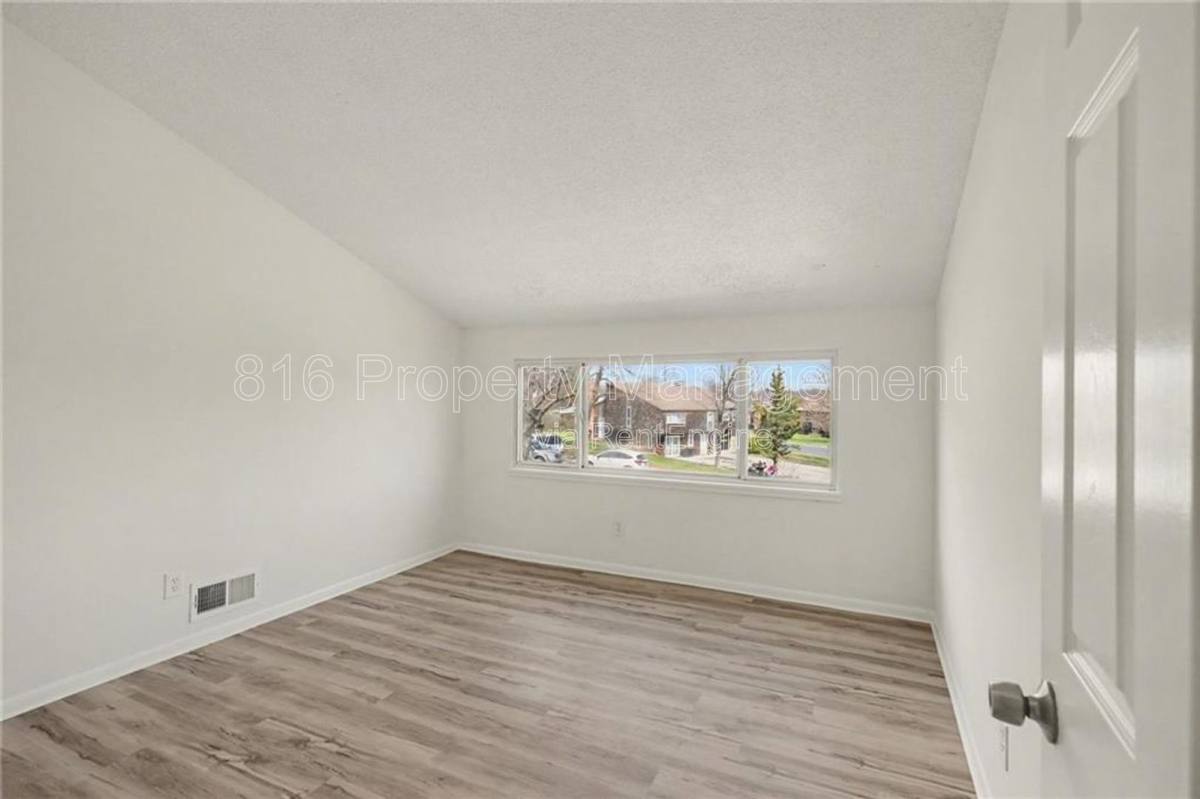 Apartment for rent at 11220 College Ave #11218, Kansas City, MO 64137