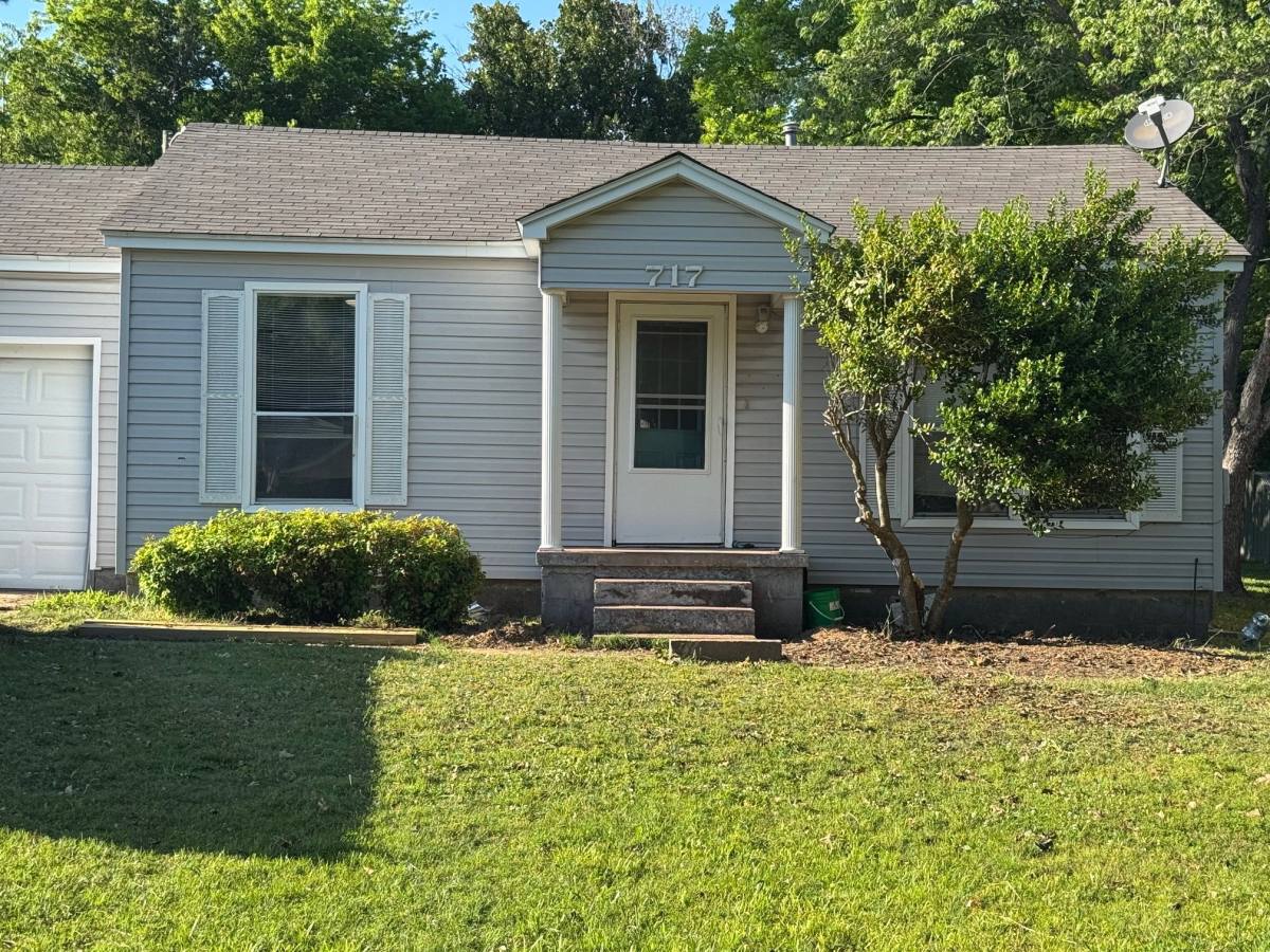 House for rent at 717 E Indiana Ave, McAlester, OK 74501