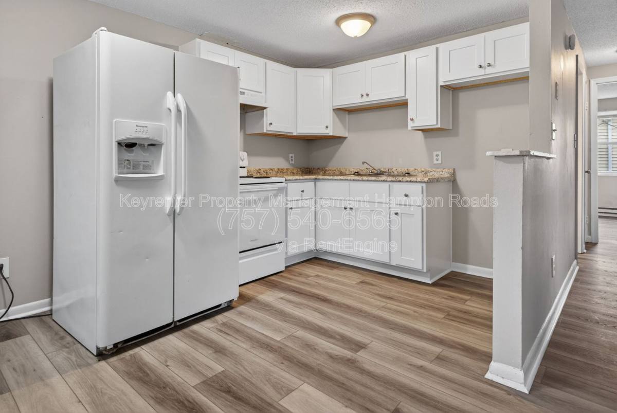 Apartment for rent at 6249 Alexander St #C, Norfolk, VA 23513