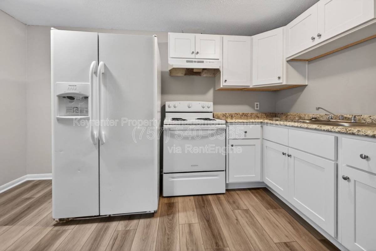 Apartment for rent at 6249 Alexander St #C, Norfolk, VA 23513