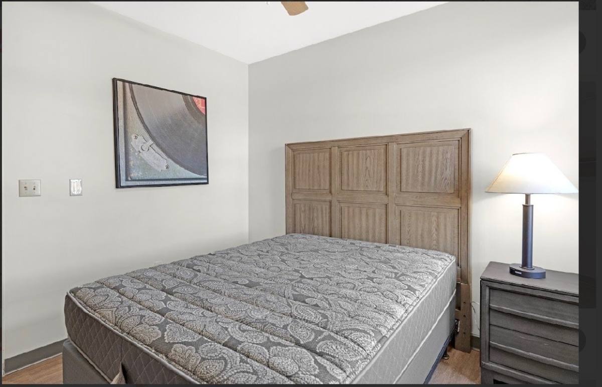 Apartment for rent at 139 N Barksdale #201, Memphis, TN 38104