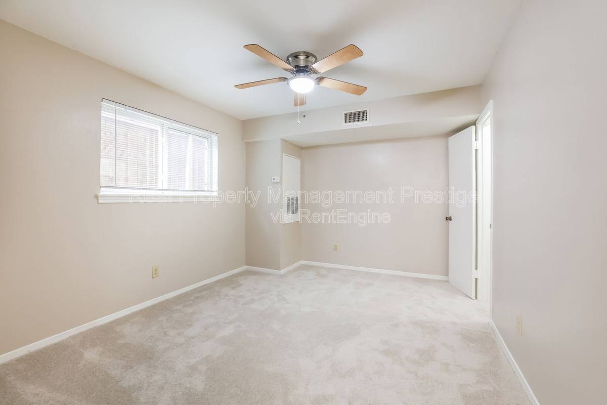 Apartment for rent at 1523 Heights Blvd #3, Houston, TX 77008