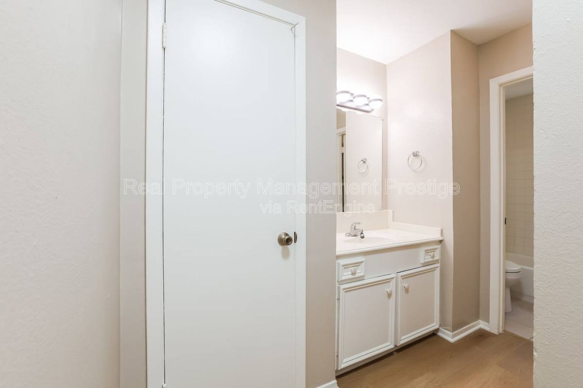 Apartment for rent at 1523 Heights Blvd #3, Houston, TX 77008