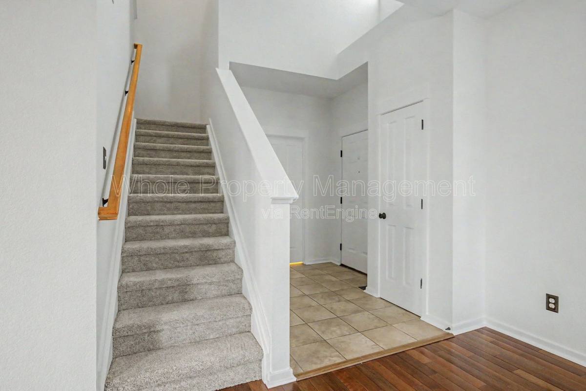Apartment for rent at 3884 Red Deer Trail, Broomfield, CO 80020
