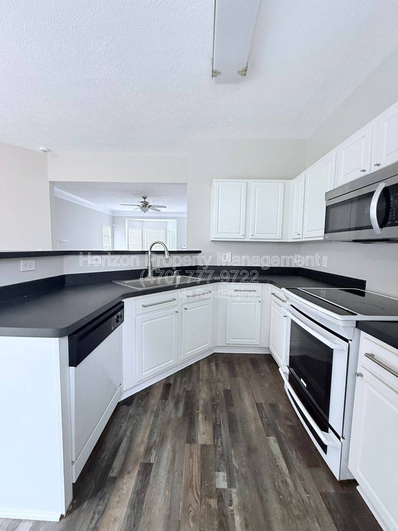Townhouse for rent at 59 Berkeley Place, Cartersville, GA 30121