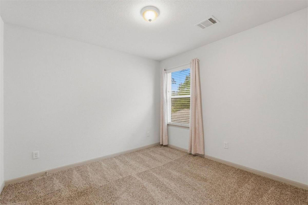 Townhouse for rent at 634 Magnolia Bend, New Caney, TX 77357
