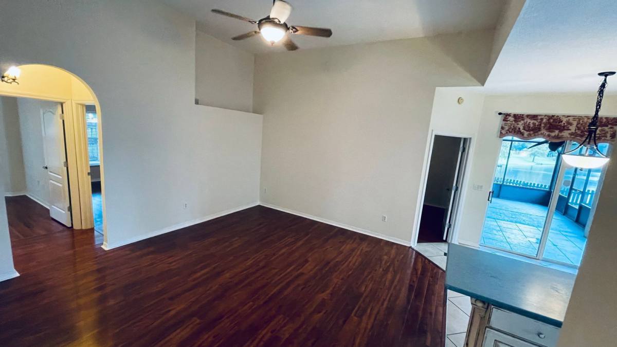 House for rent at 500 Lakescape Court, Orlando, FL 32828
