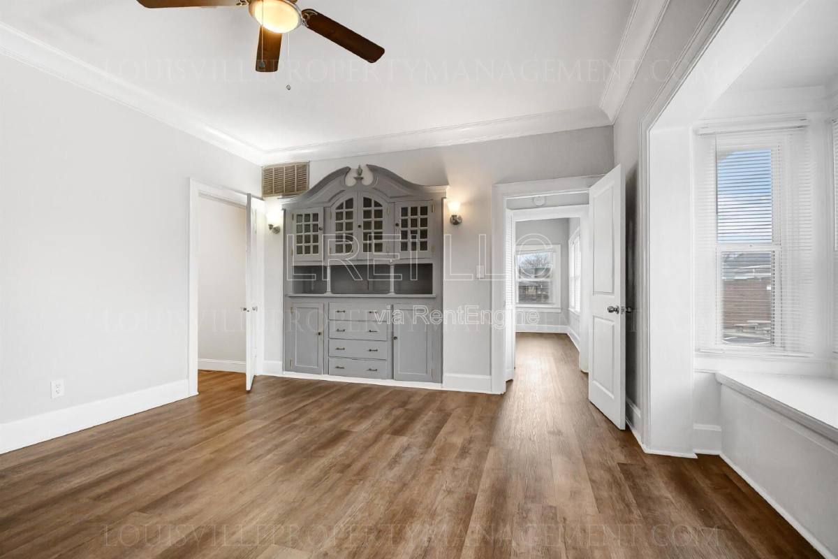 Apartment for rent at 4704 Southern Parkway #A1, Louisville, KY 40214