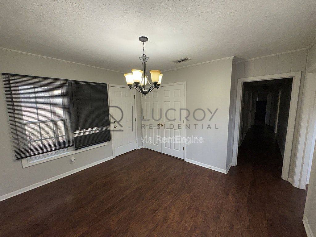 House for rent at 1081 S Church St, Brookhaven, MS 39601