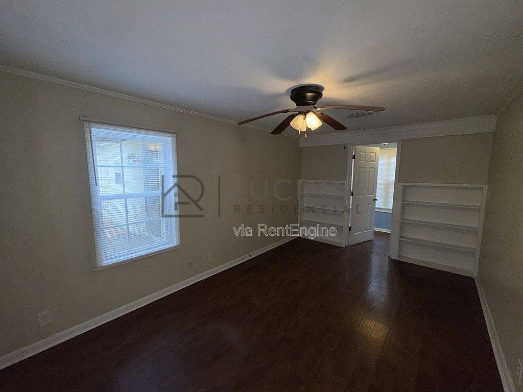 House for rent at 1081 S Church St, Brookhaven, MS 39601