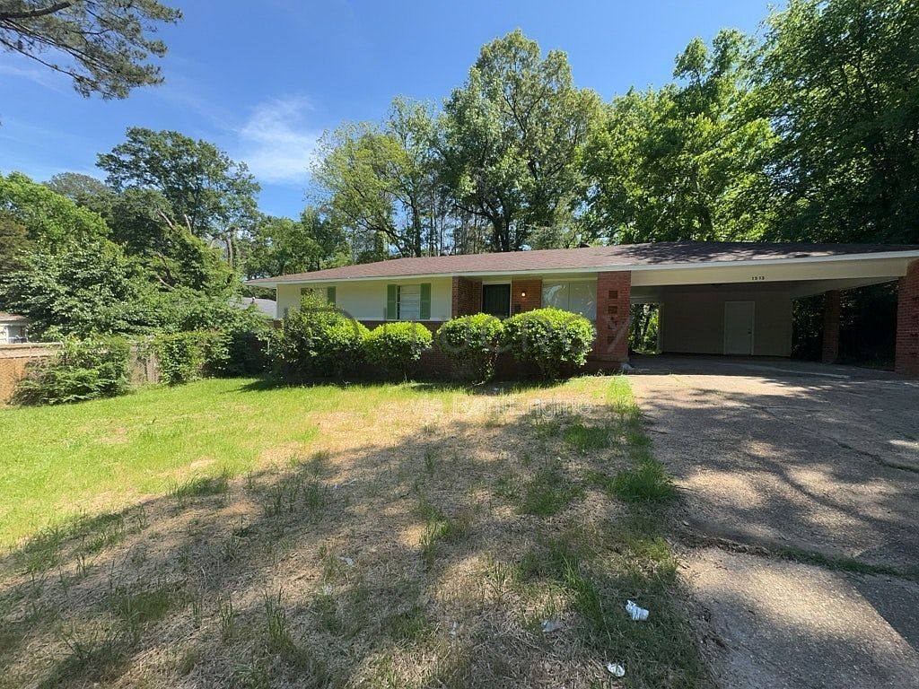 House for rent at 1513 Maria Dr, Jackson, MS 39204