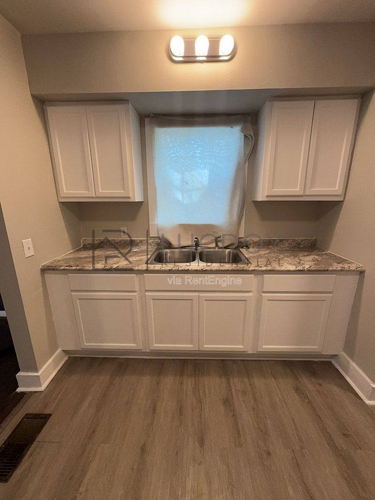 House for rent at 201 W Santa Clair St, Jackson, MS 39212
