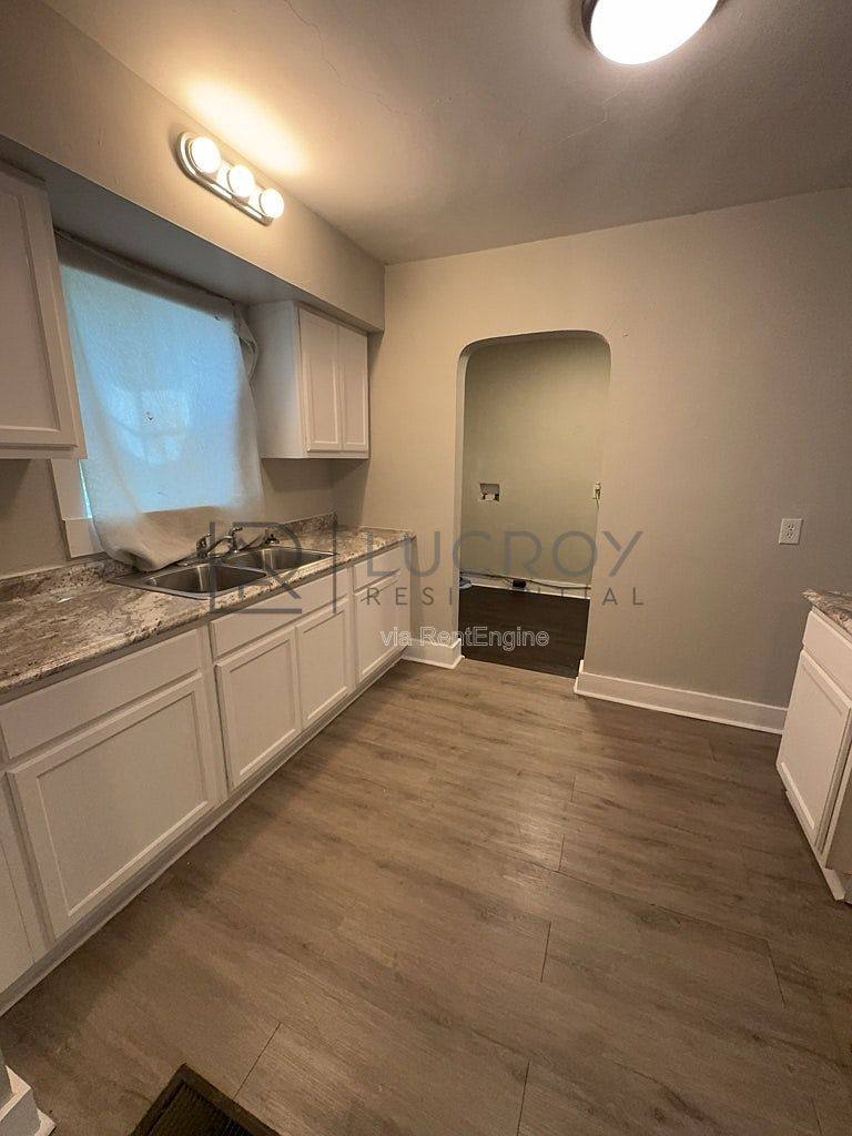 House for rent at 201 W Santa Clair St, Jackson, MS 39212