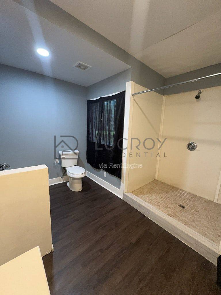 House for rent at 201 W Santa Clair St, Jackson, MS 39212